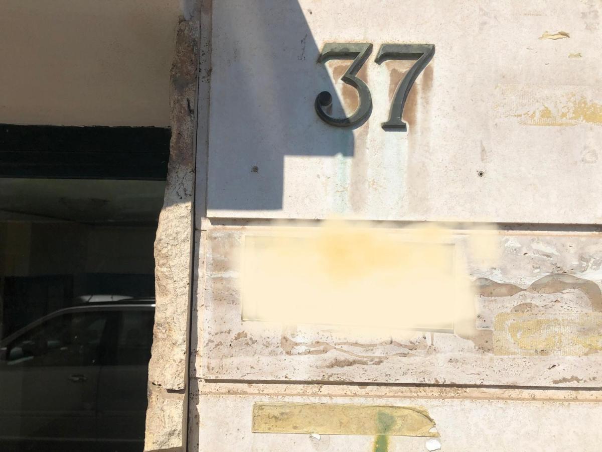 Questa casa non è un albergo CIU-ATR 9390-9 Roma Esterno foto