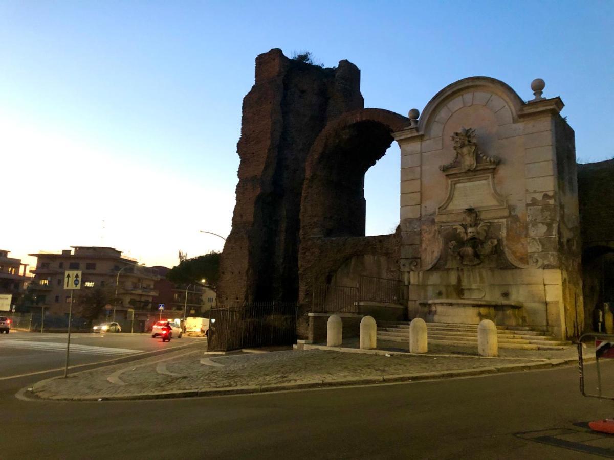 Questa casa non è un albergo CIU-ATR 9390-9 Roma Esterno foto