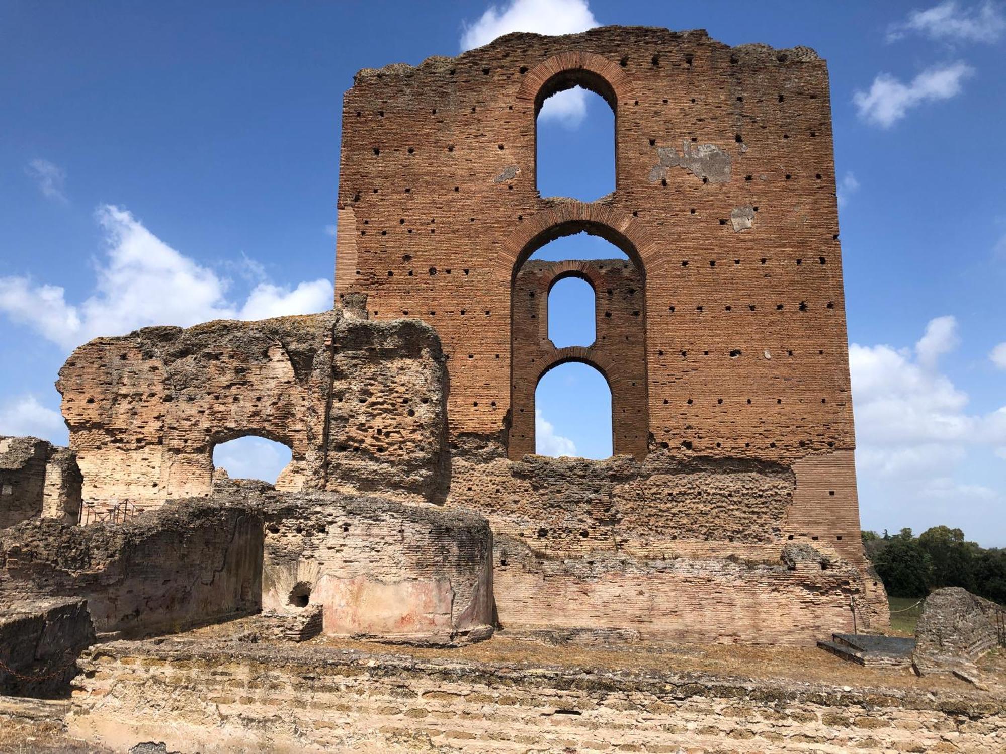 Questa casa non è un albergo CIU-ATR 9390-9 Roma Esterno foto